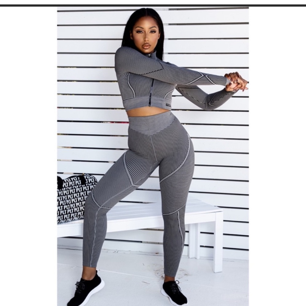 PrettyLittleThing Black and White Striped Leggings Set